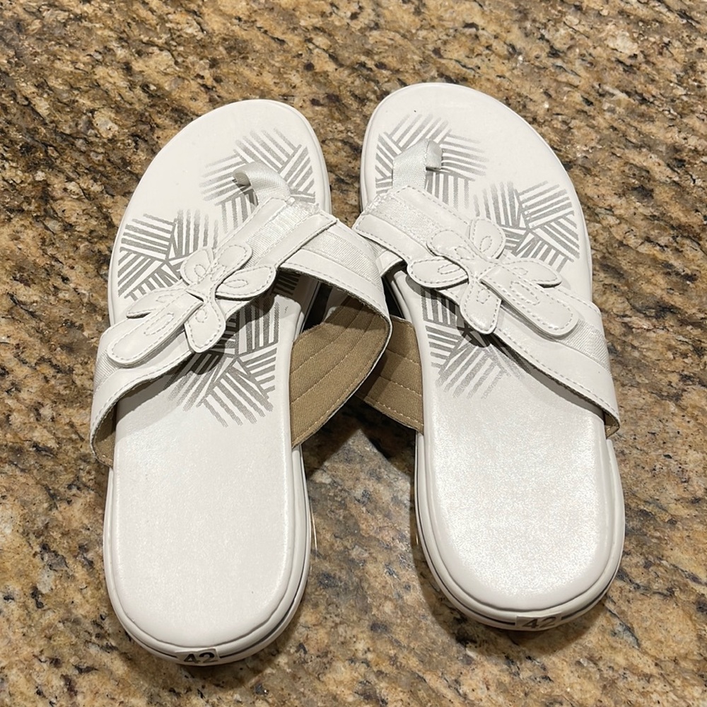 Seabreeze white sandals